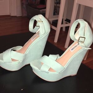 Steve Madden mint wedges size 7.5